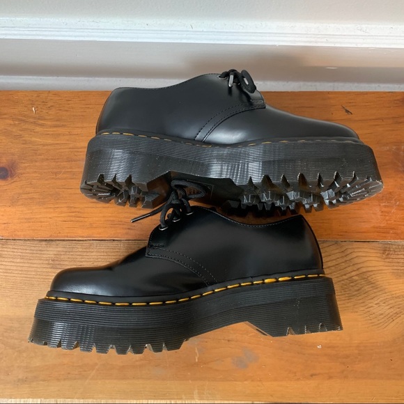 Dr. Martens Shoes - 1461 platform dr martens